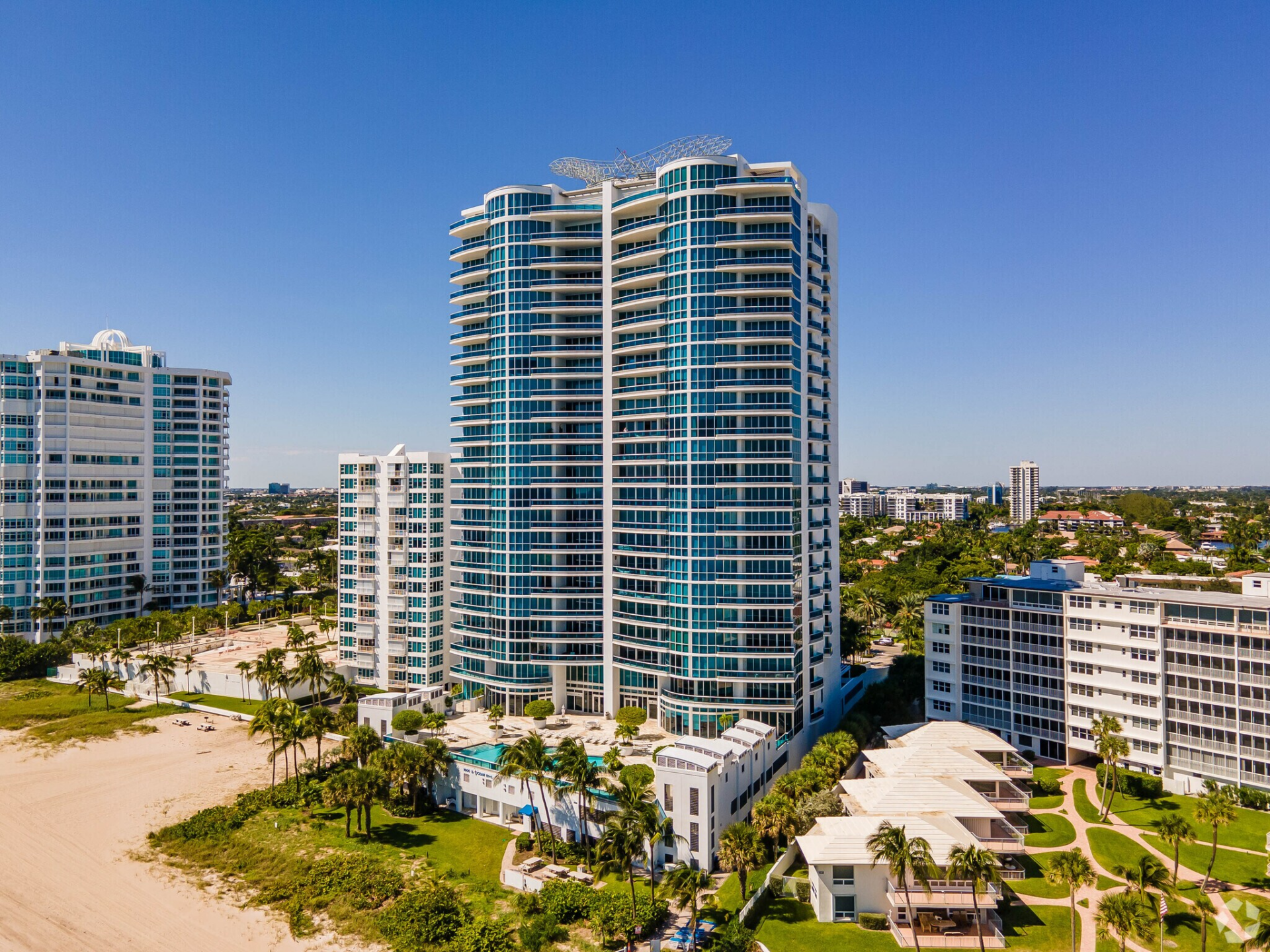 Aquazul Waterfront Condominiums case study